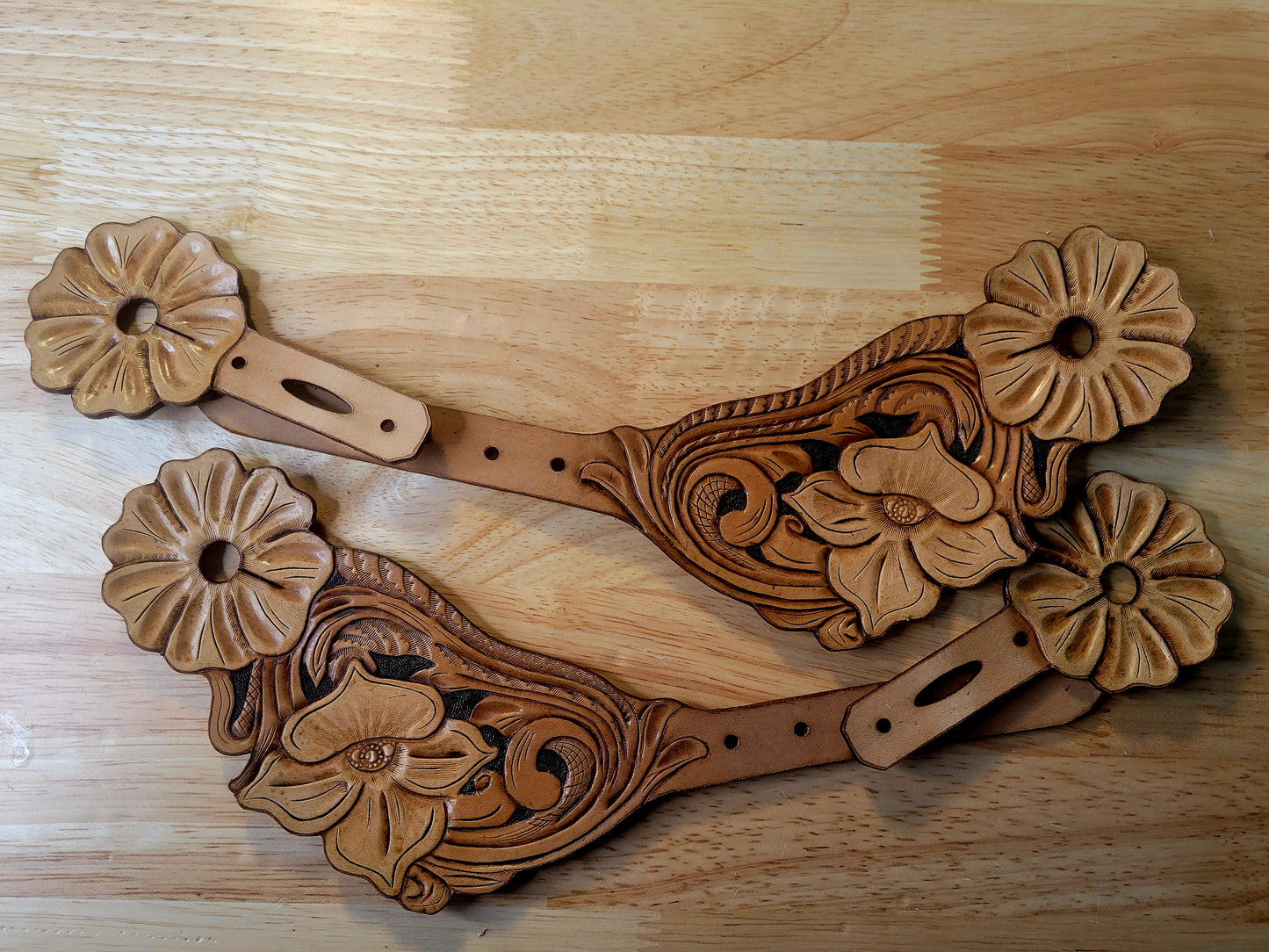 Floral Spur Straps